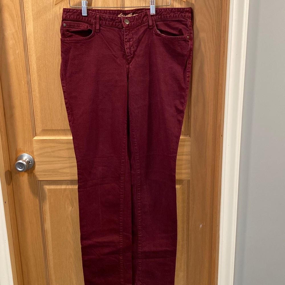 Women's Eddie Bauer size 14 slim straight maroon jeans